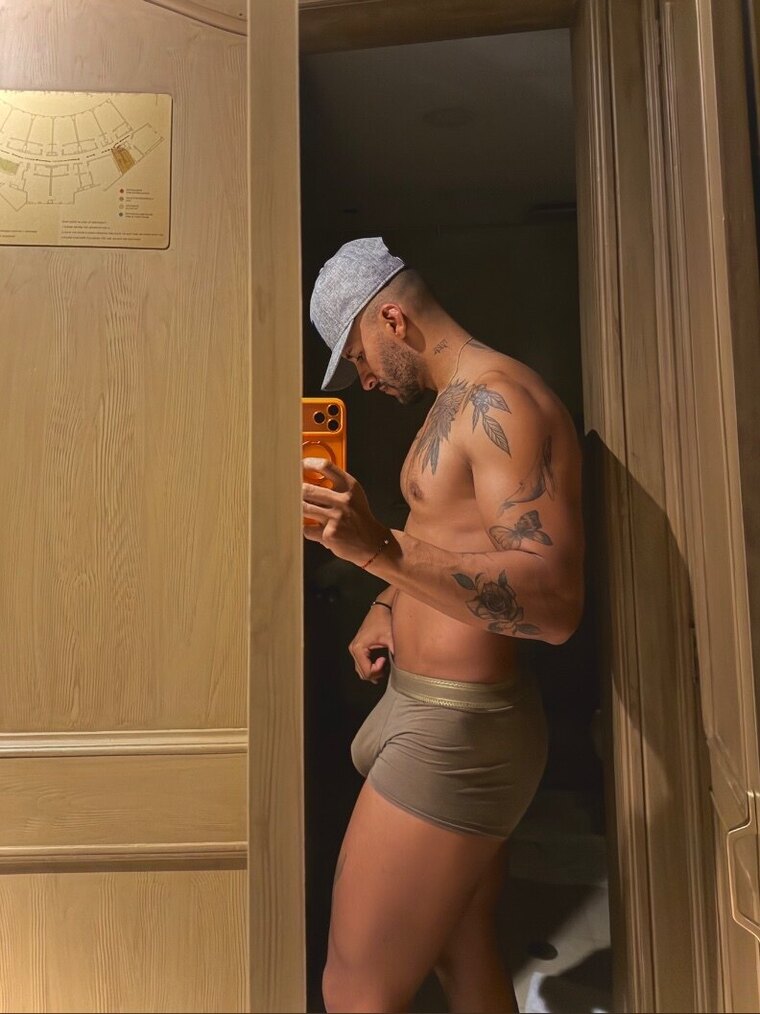 Andrés adames cover image