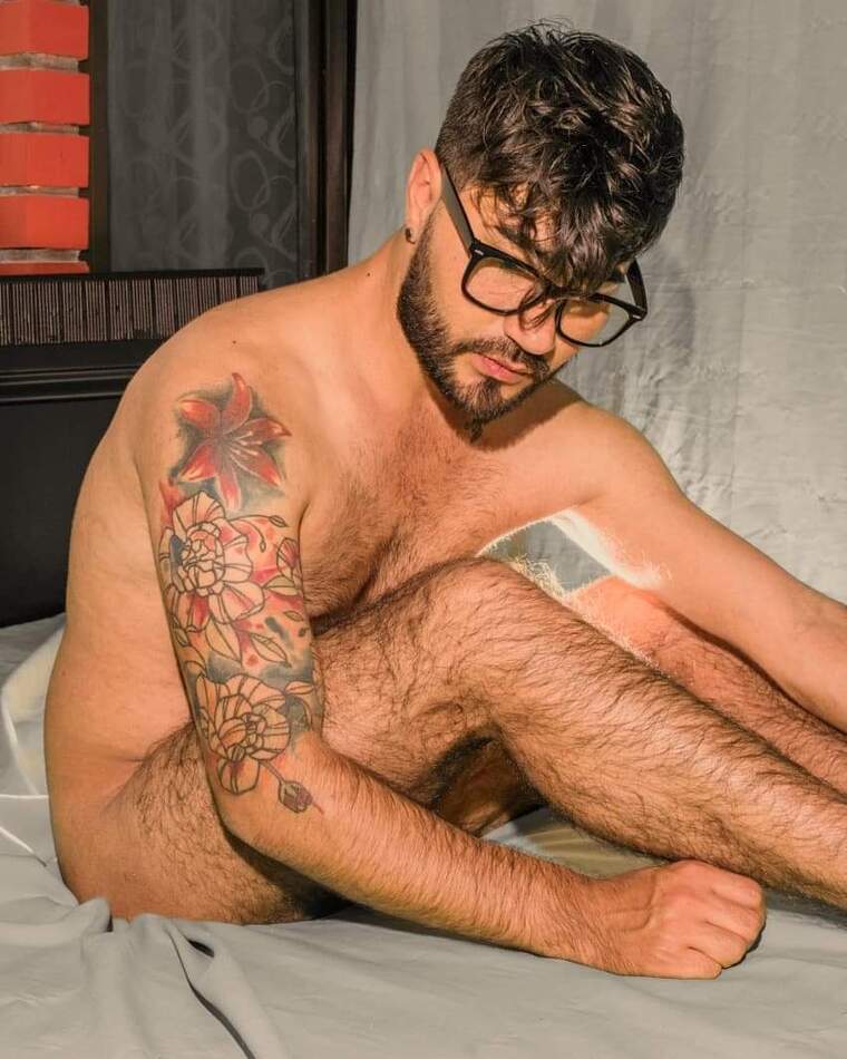Andrés Castaño cover image