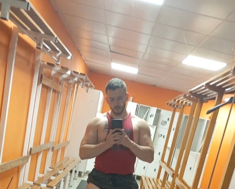Andrés M cover image