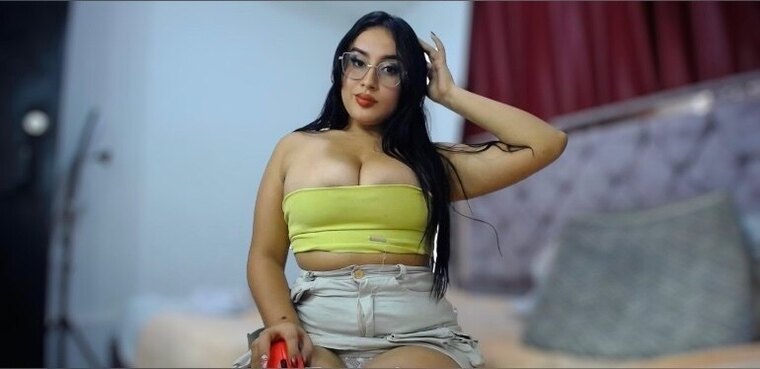 andreina cover image