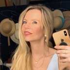 Manuela avatar