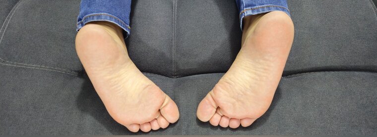 Angel petite feet banner image