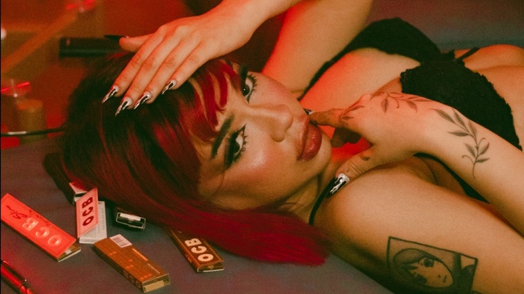 Angela 🜲 cover image