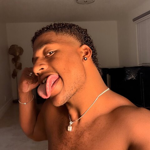Angel 🇨🇺🔥 cover image