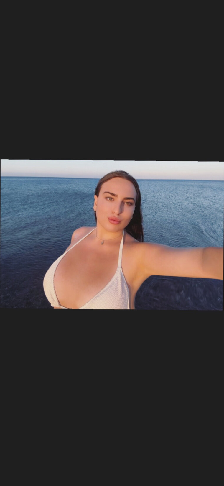 angelaxbabe💦 cover image
