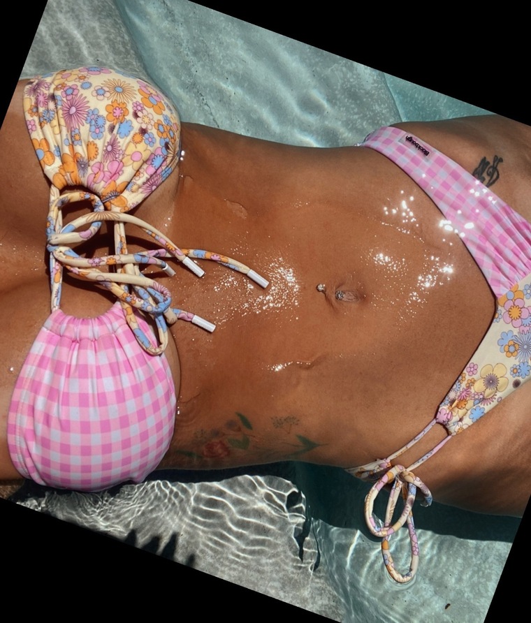 Angelbabyy1111 cover image