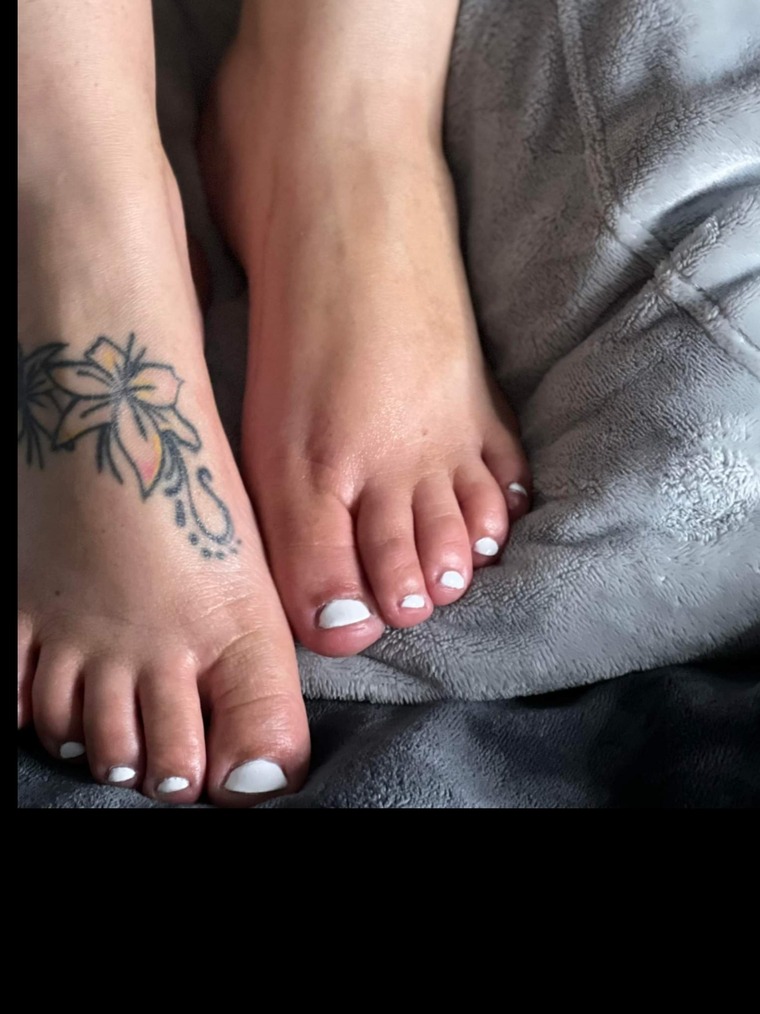 Noelle Mae cover image
