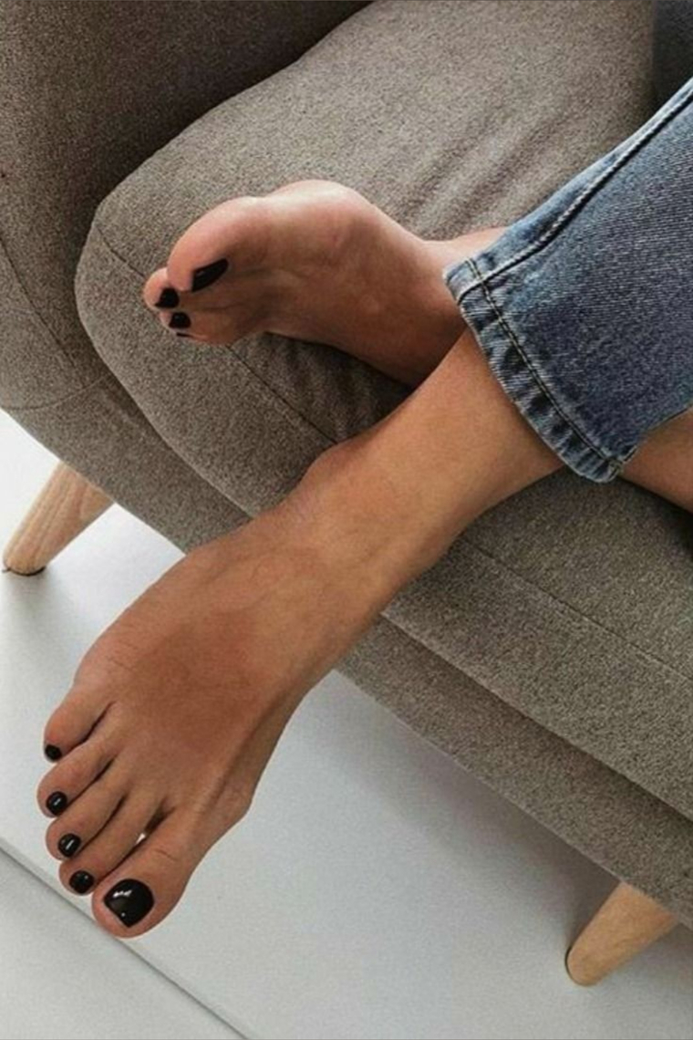 Angie Feetpxrnx banner image