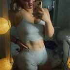 Nicole avatar