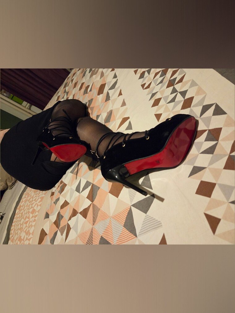 AnnaFeet banner image