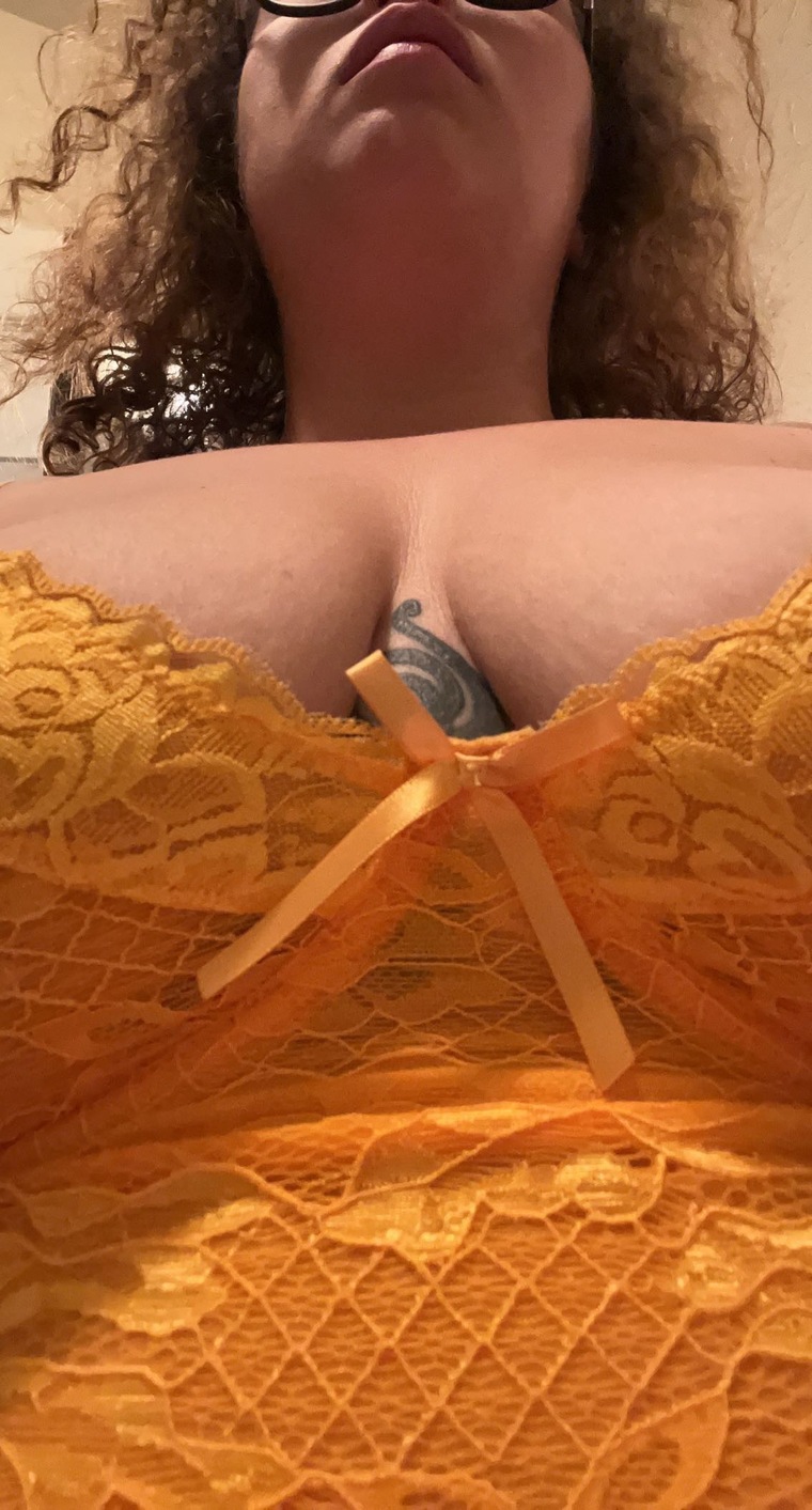 @assh💋 banner image