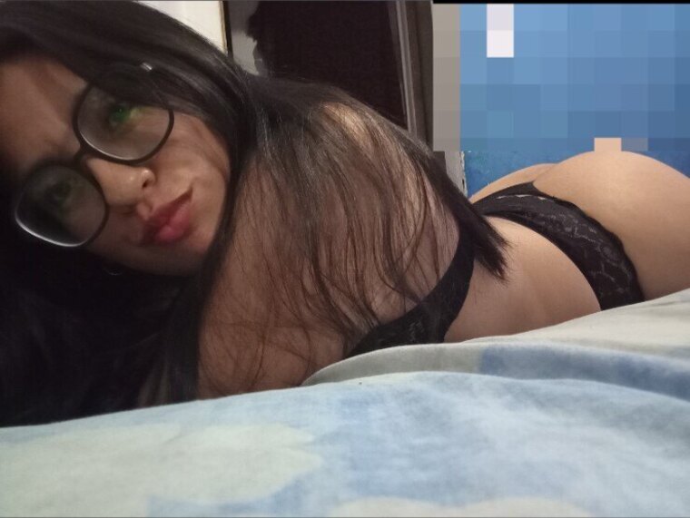 Antonela Romero cover image