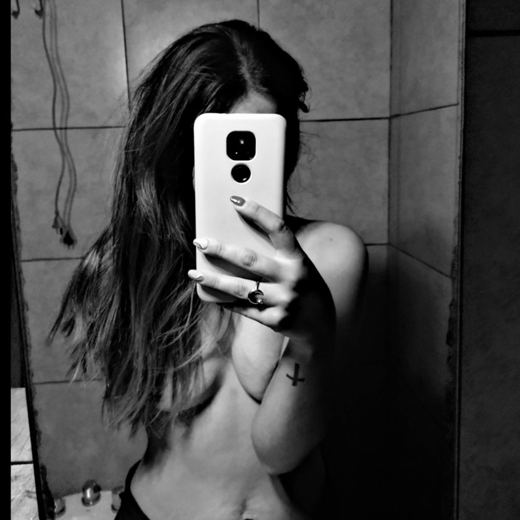 🧜🏻♀️ Arantxxa 🧜🏻♀️ cover image