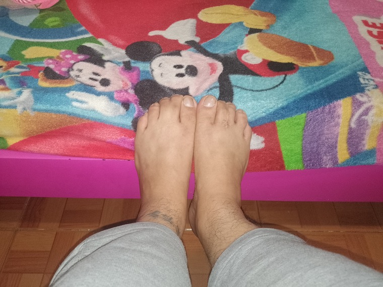 Feet banner image