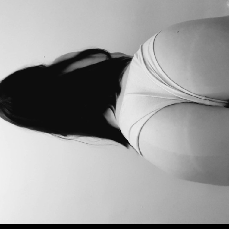 AMY BOMBON banner image
