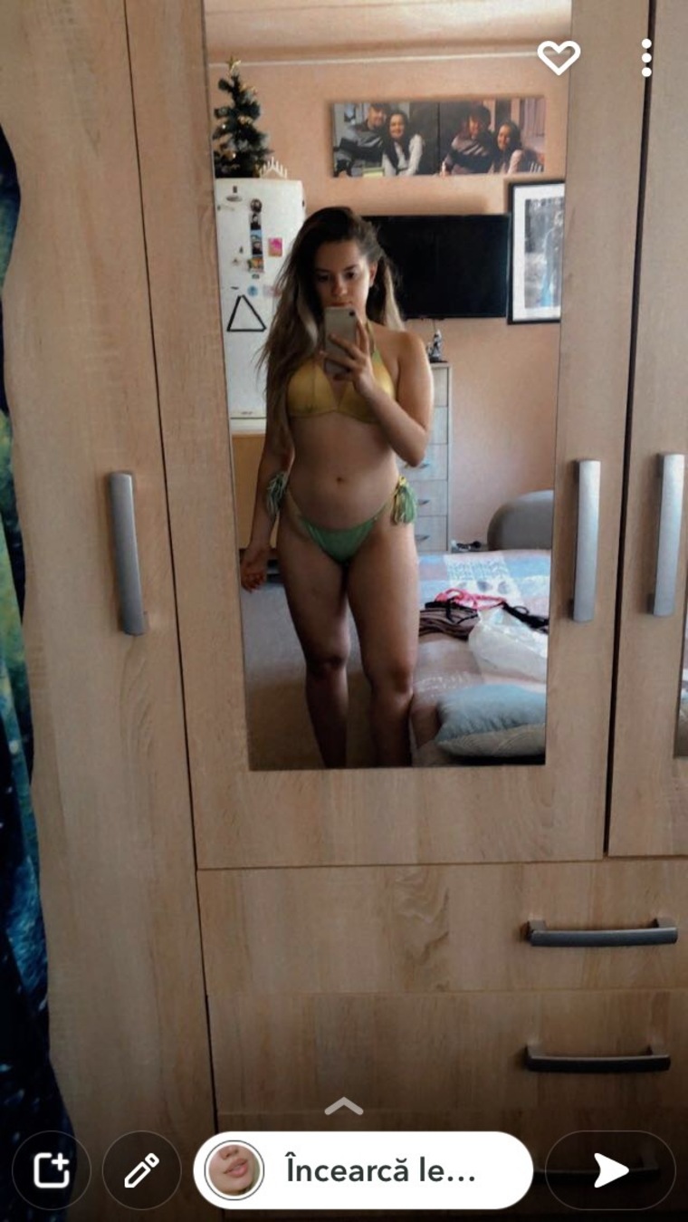 Ariana Larisa cover image