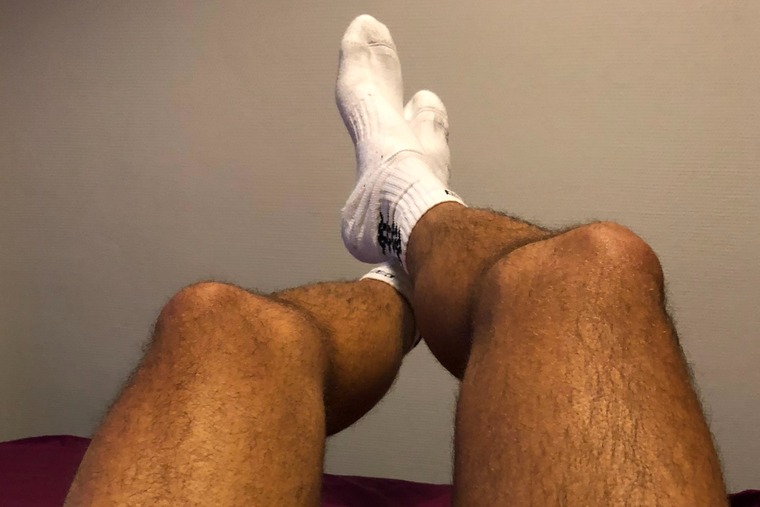 Ares_feet cover image