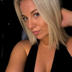 Blonde babe avatar