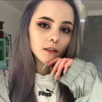 Karina Khomiak avatar