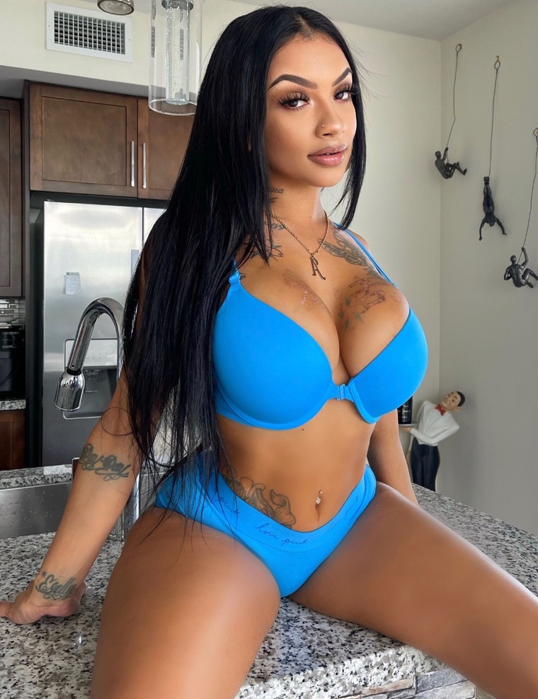 Ashley Amor banner image