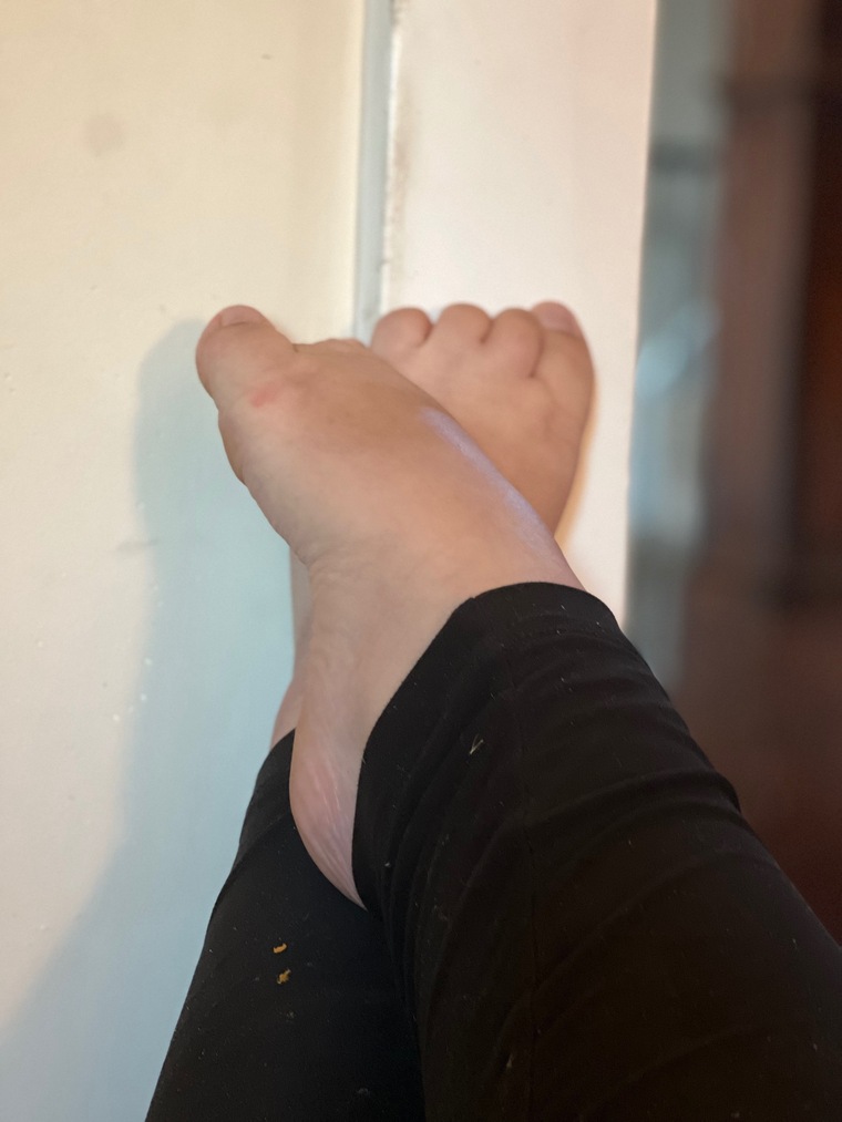 Asianlicious Toes banner image