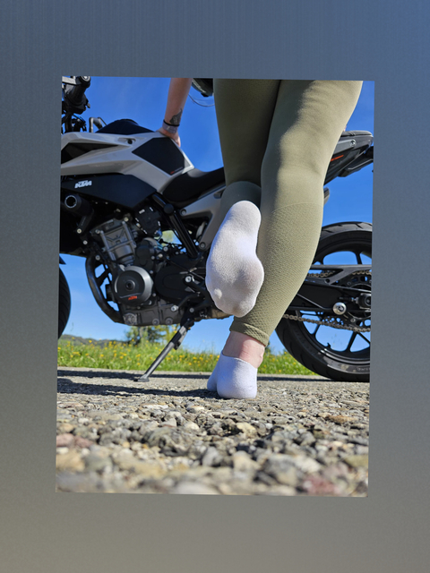 Feet Mistress Asmodina cover image