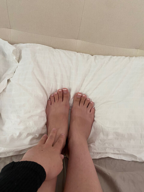 asmrfootsies cover image
