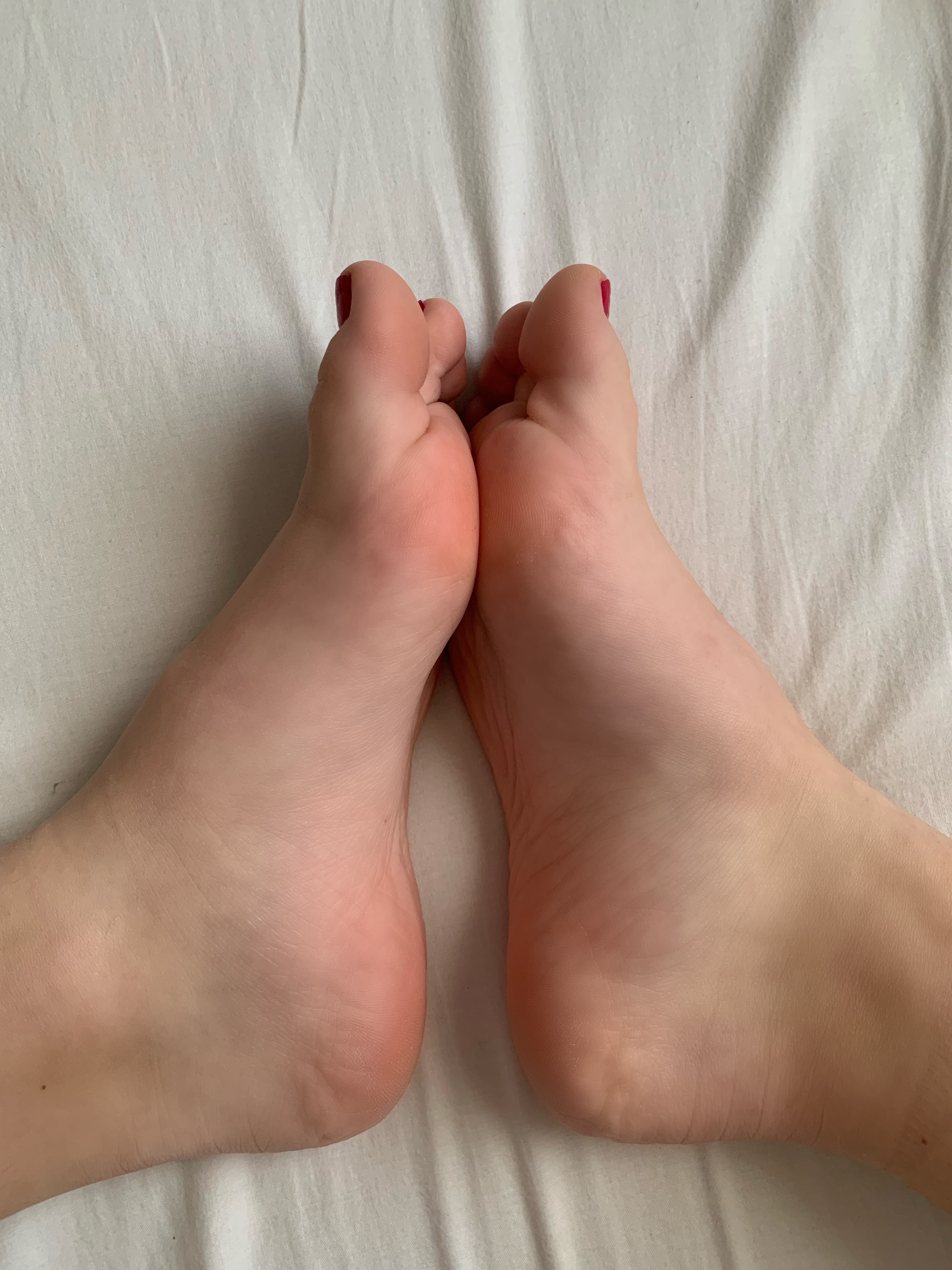 Feetieee banner image