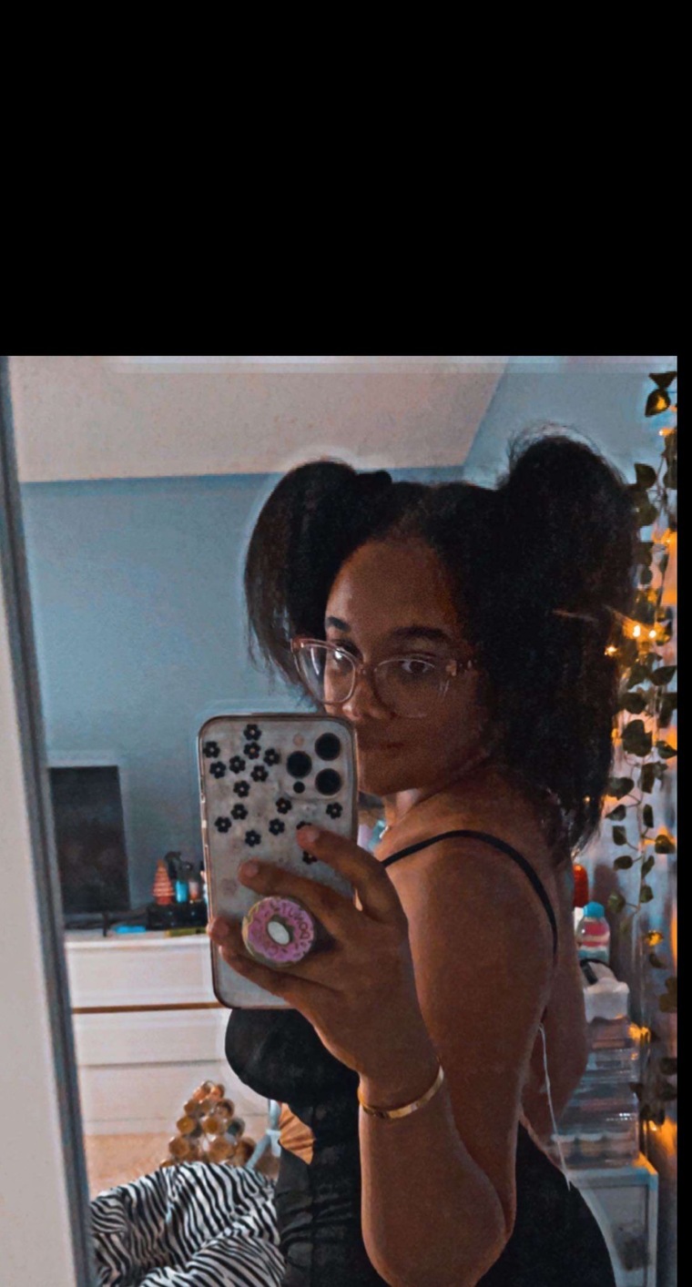 AunaCharmz banner image