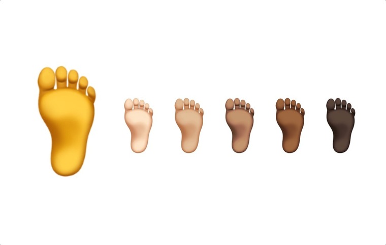 Aussie barefoot Babe banner image