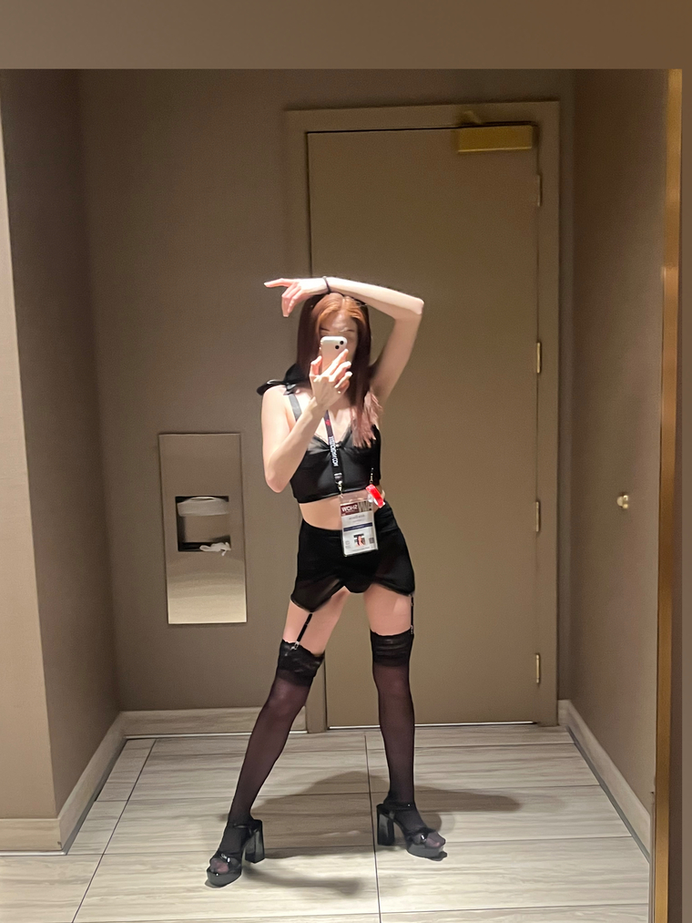 Ava Davis cover image