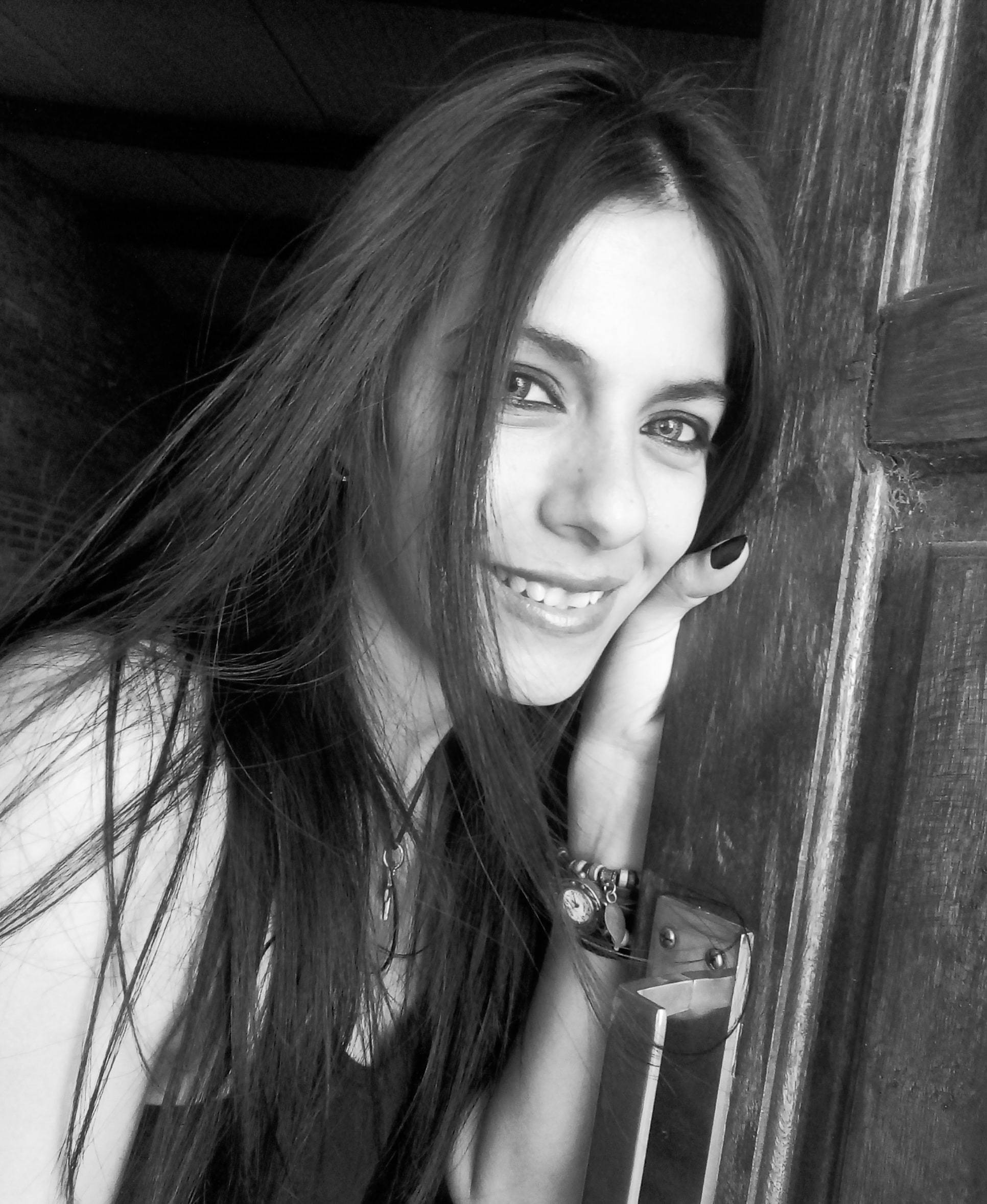 Avril banner image