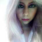 Avril con V avatar