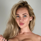 Joanna Rise portrait