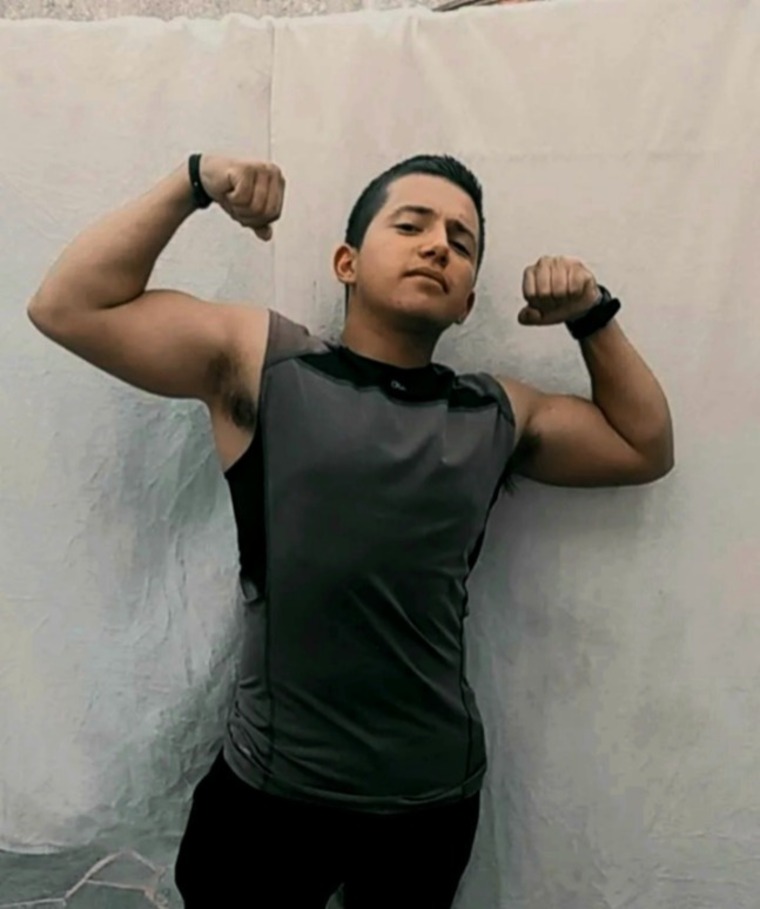 axel muñoz cover image