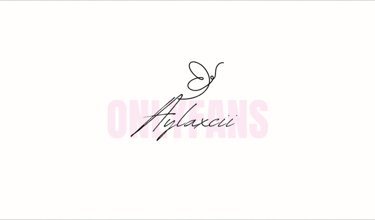 𝒂𝒚𝒍𝒂 cover image