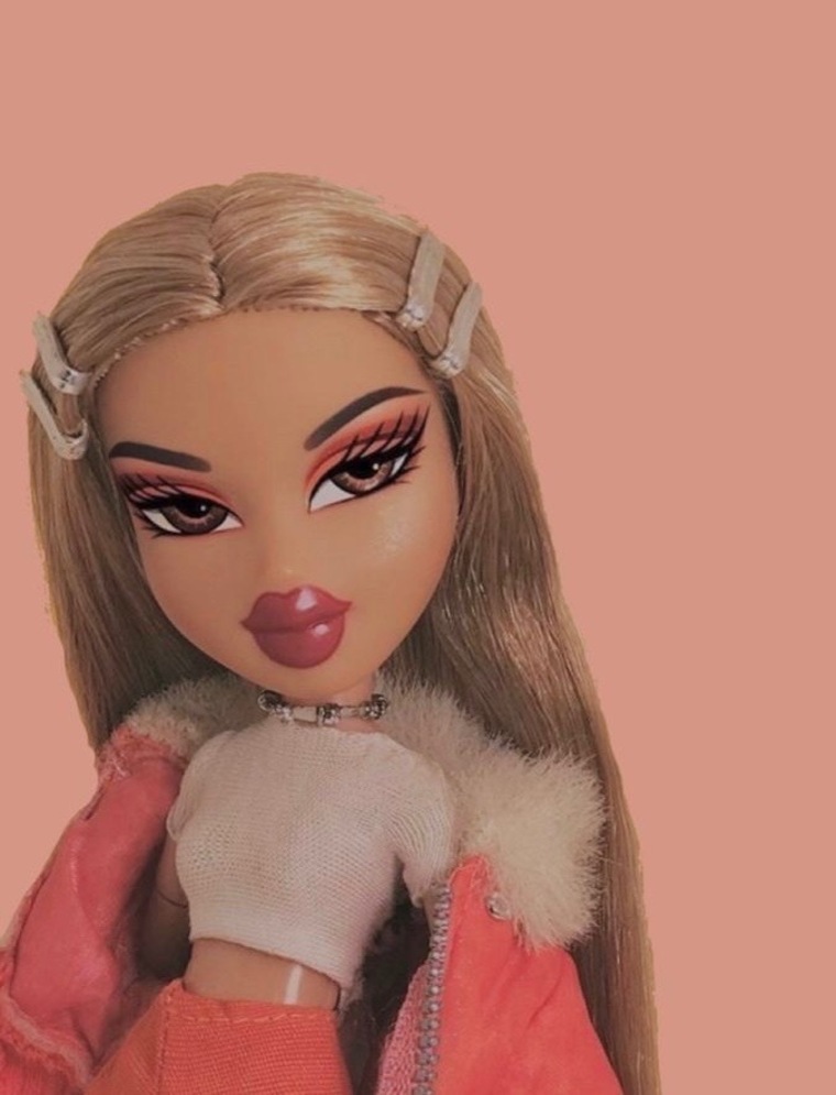 Ayluu🦋 cover image