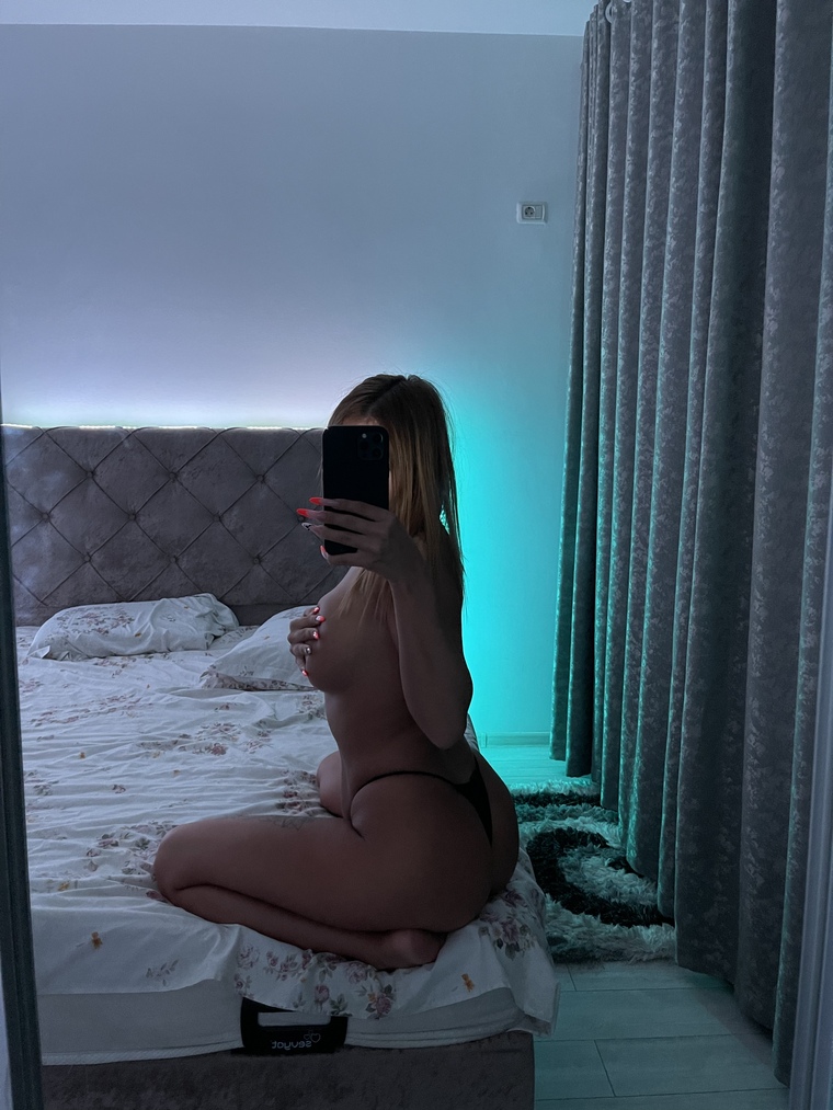 aylexxxys banner image