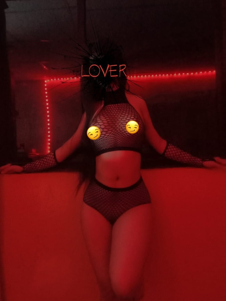 𝓐𝔃𝓾𝓶𝔂 cover image