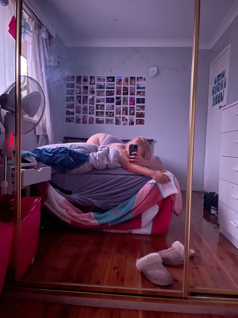 🤍emily🤍 banner image