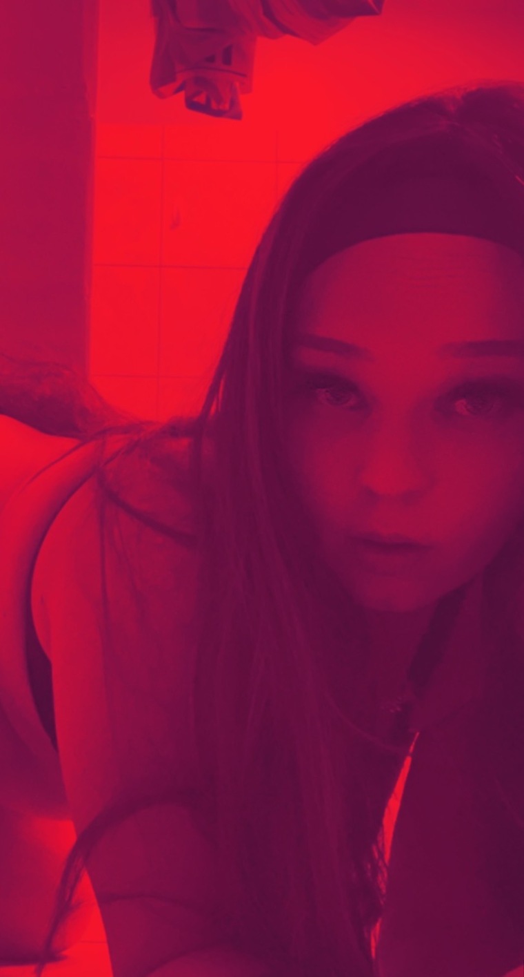 Dezyrae Barker banner image