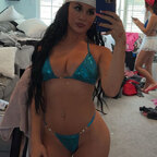 Bella 🍒 😽 avatar