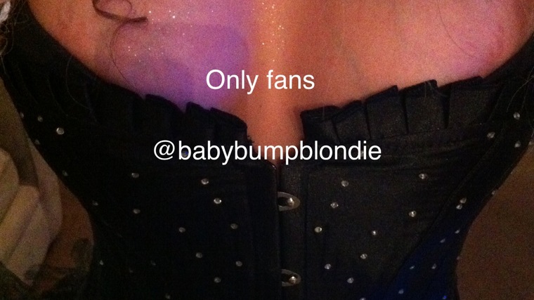 Blondiegirl cover image
