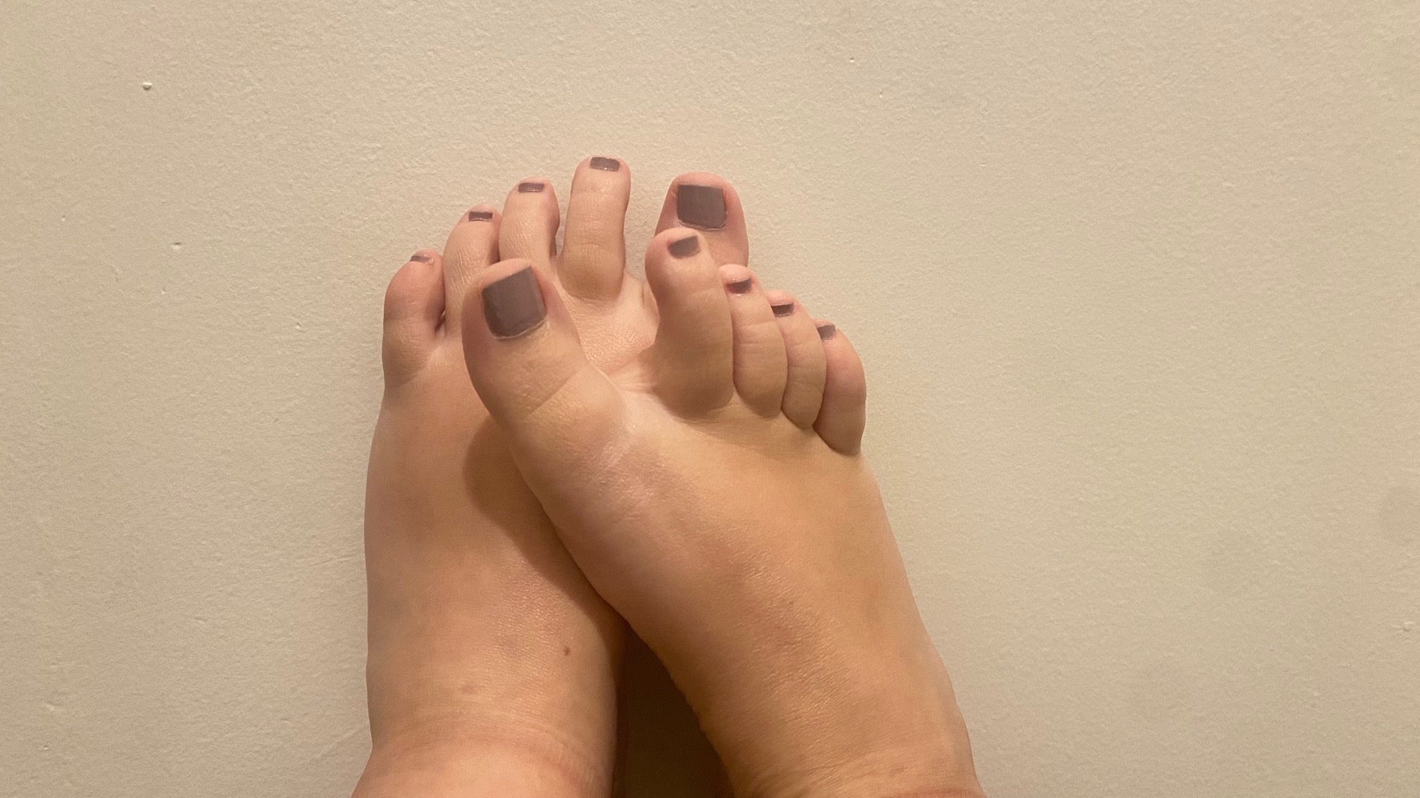 hotbabyfinger banner image
