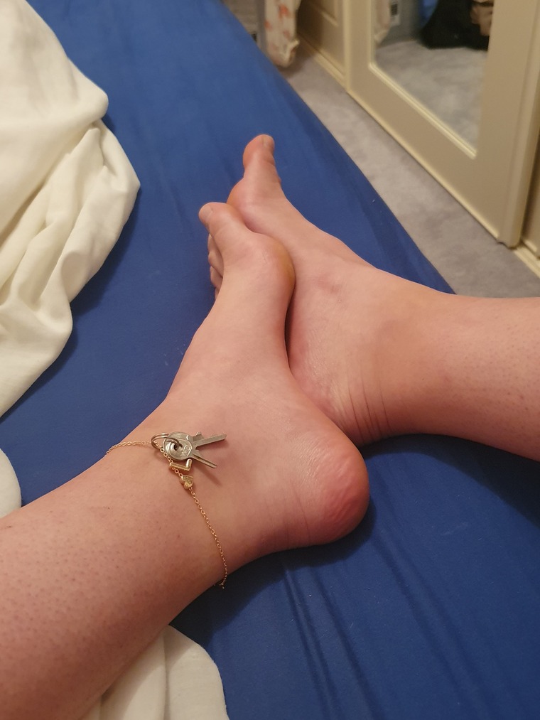 BabyFoxz Feet banner image