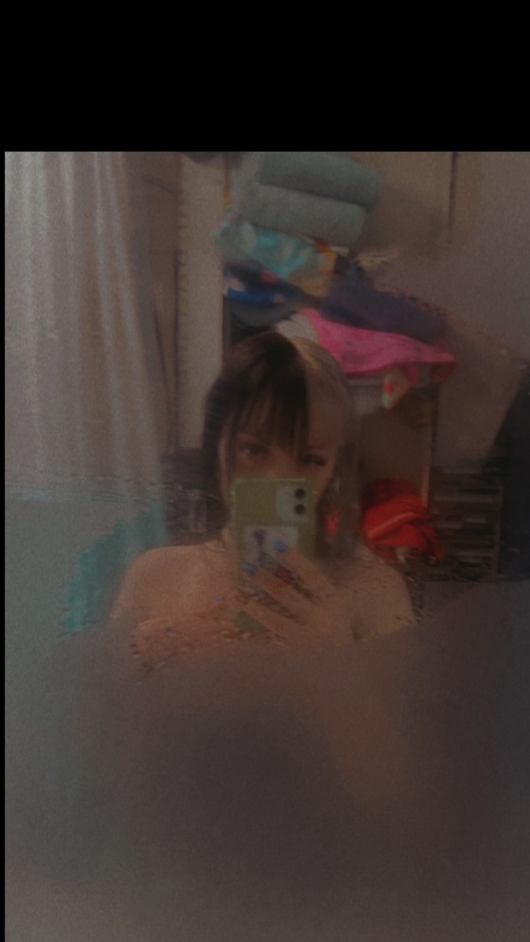 Peaches 🍑 cover image