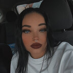 Babygirl 💜 avatar