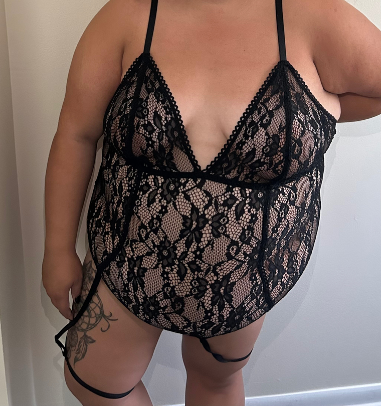 Plus-size bad girl banner image