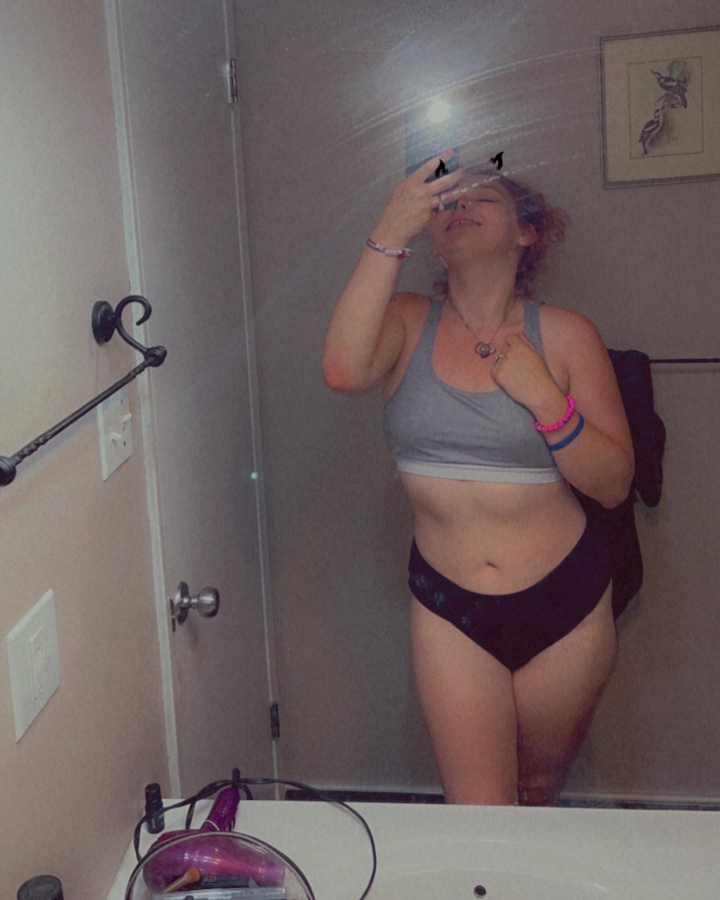 Isabella Lynn banner image