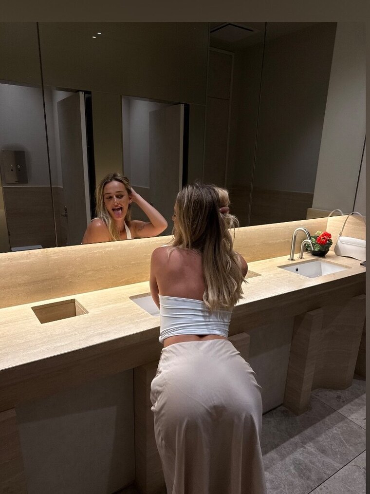 BlondeBaddie cover image